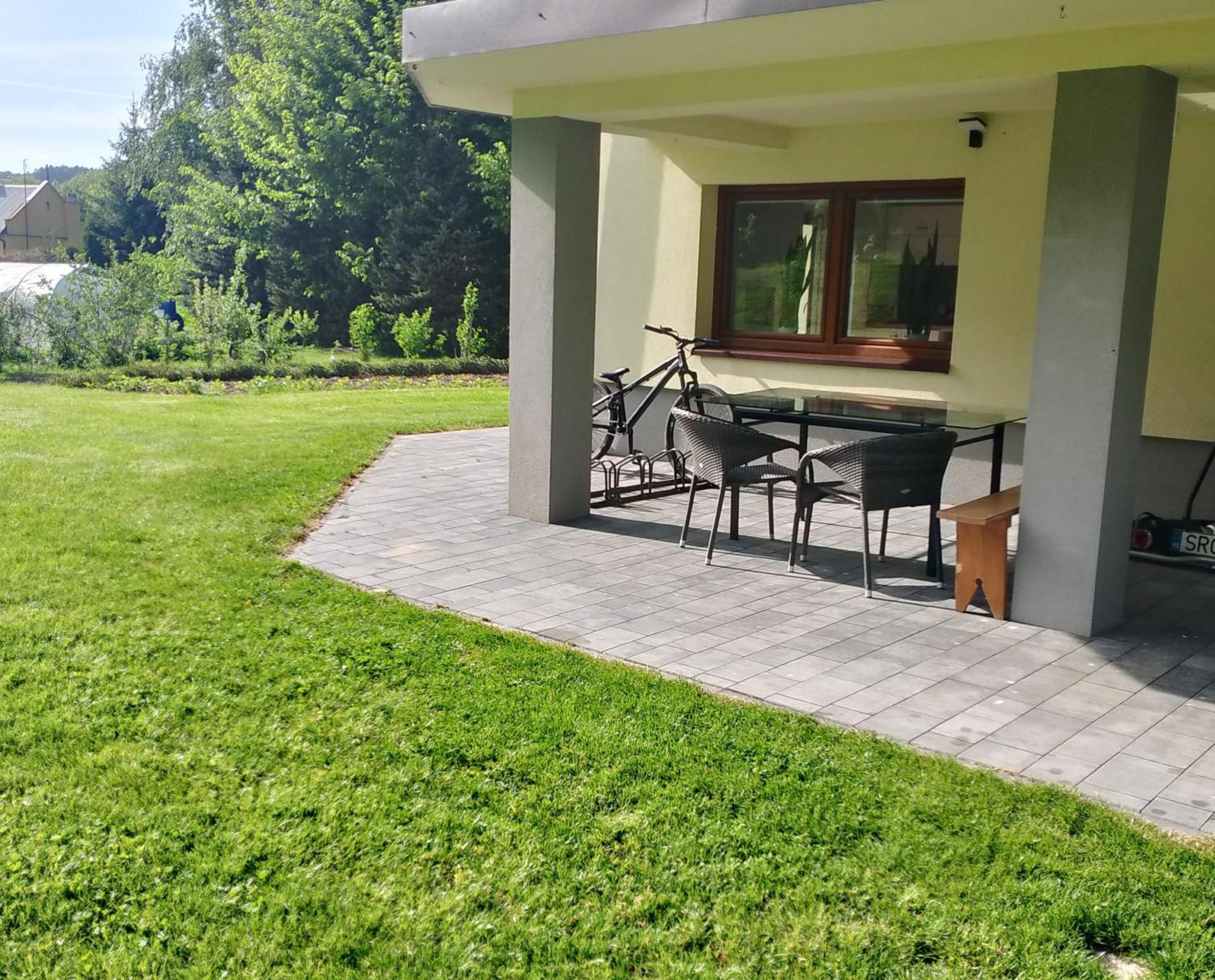 Apartament Z Ogrodem Przemyśl Exterior foto